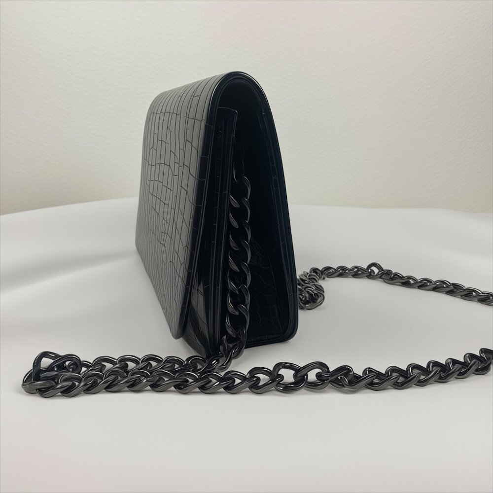 Black Crocodile Embossed Crossbody Bag Chain Strap Vegan Leather Clutch - Picture 8 of 8